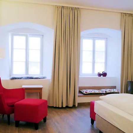 Brunners Otel 3*